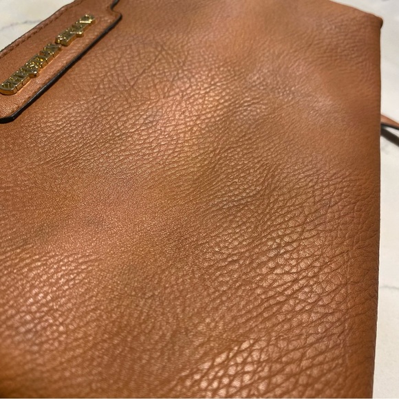 Christian Siriano Crossbody Bag Purse Brown Tan - Picture 6 of 12